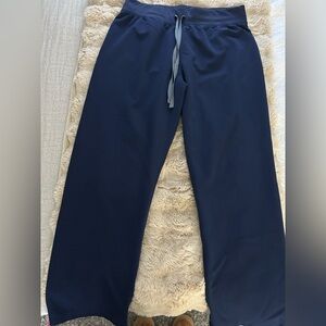 FIGS Livingston high waisted scrub pants